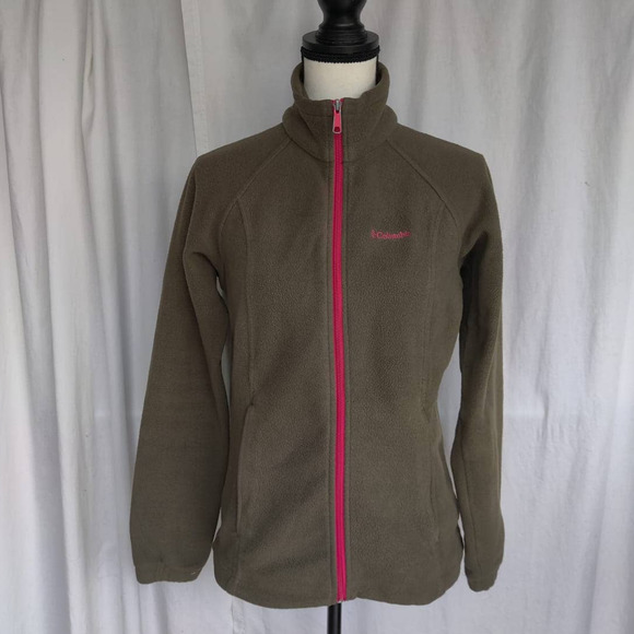 Sweaters - columbia fleece sweater